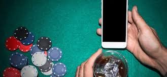 ফুটবল ও ক্রিকেট ম্যাচ বিশ্লেষণের শান্ত দৃশ্য